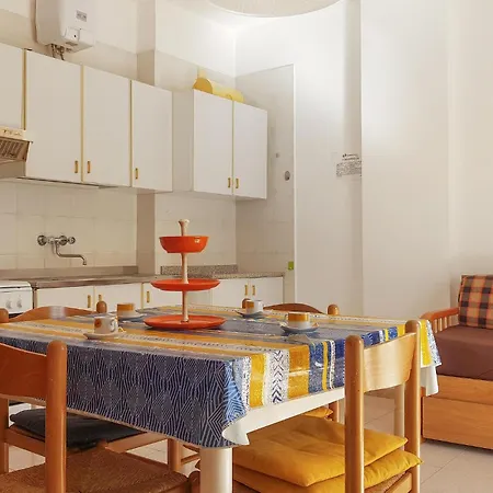 1 Bedroom In 아파트